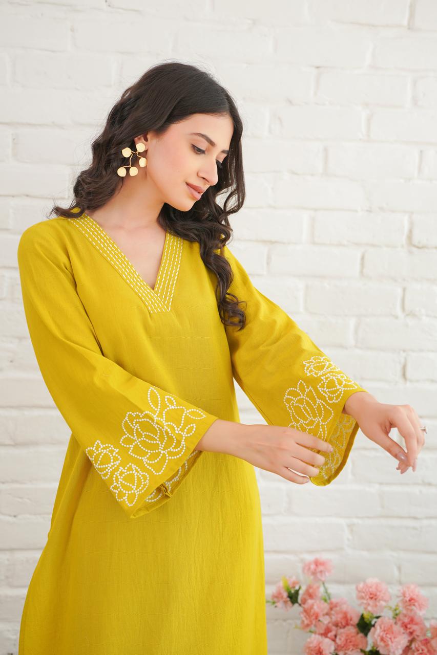 Yellow Pure Cotton Women Kurta Pant Set