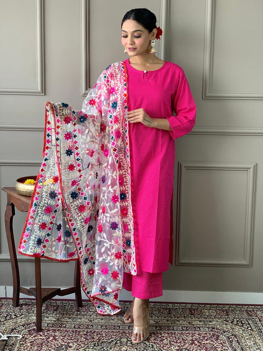 Beautiful kurta pant with embroidered dupatta