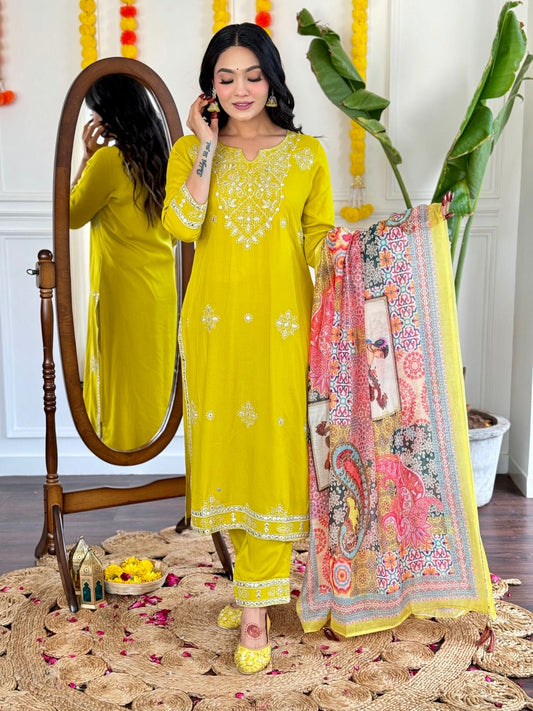 Beautiful heavy embroidery Kurta pant paired with chanderi digital print dupatta